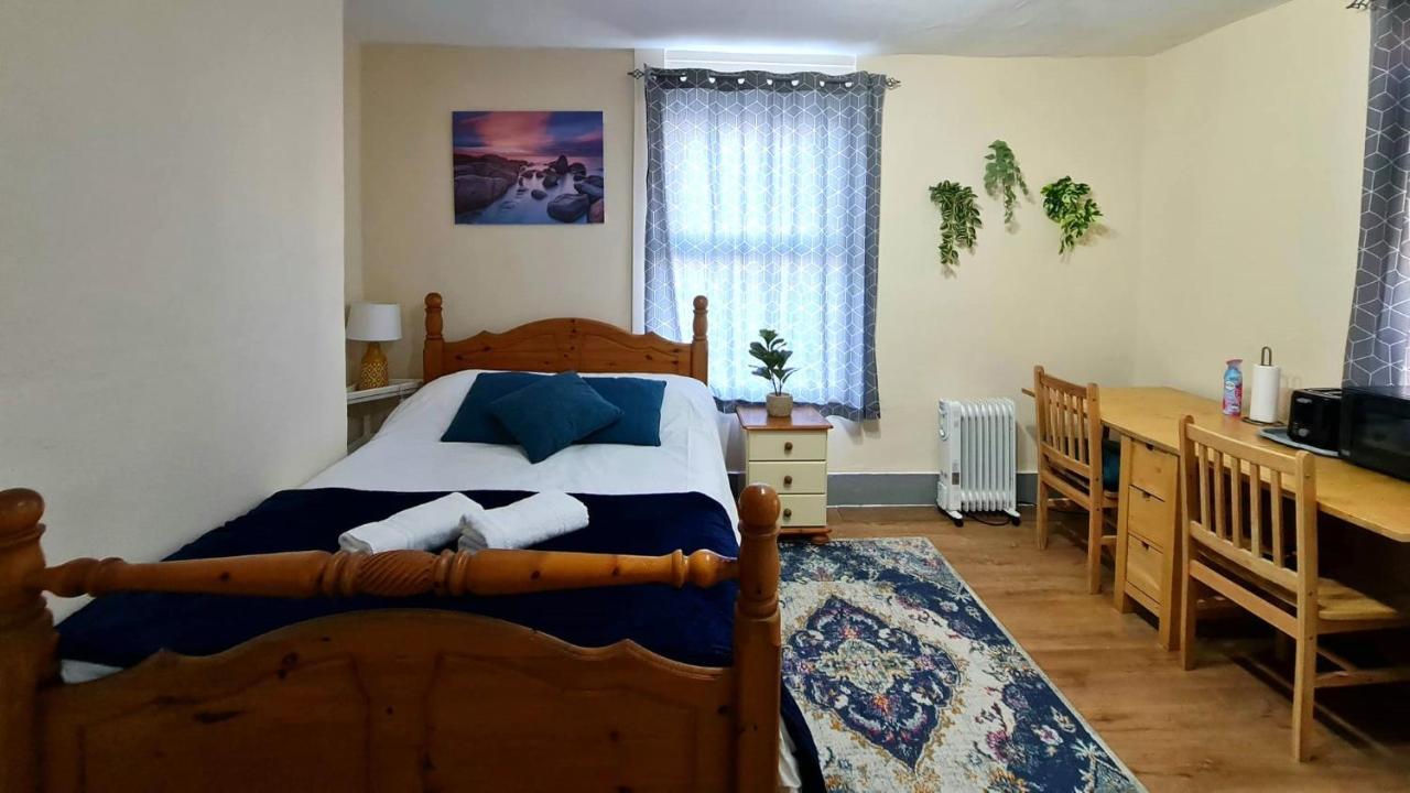 Lovely Private Room Near Central Londyn Zewnętrze zdjęcie